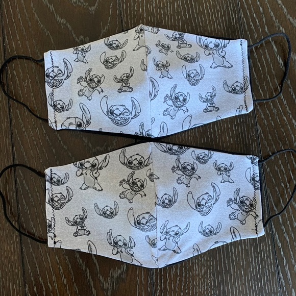1 /$5 Stylish stitch Disney face mask ๐ท - Picture 5 of 5